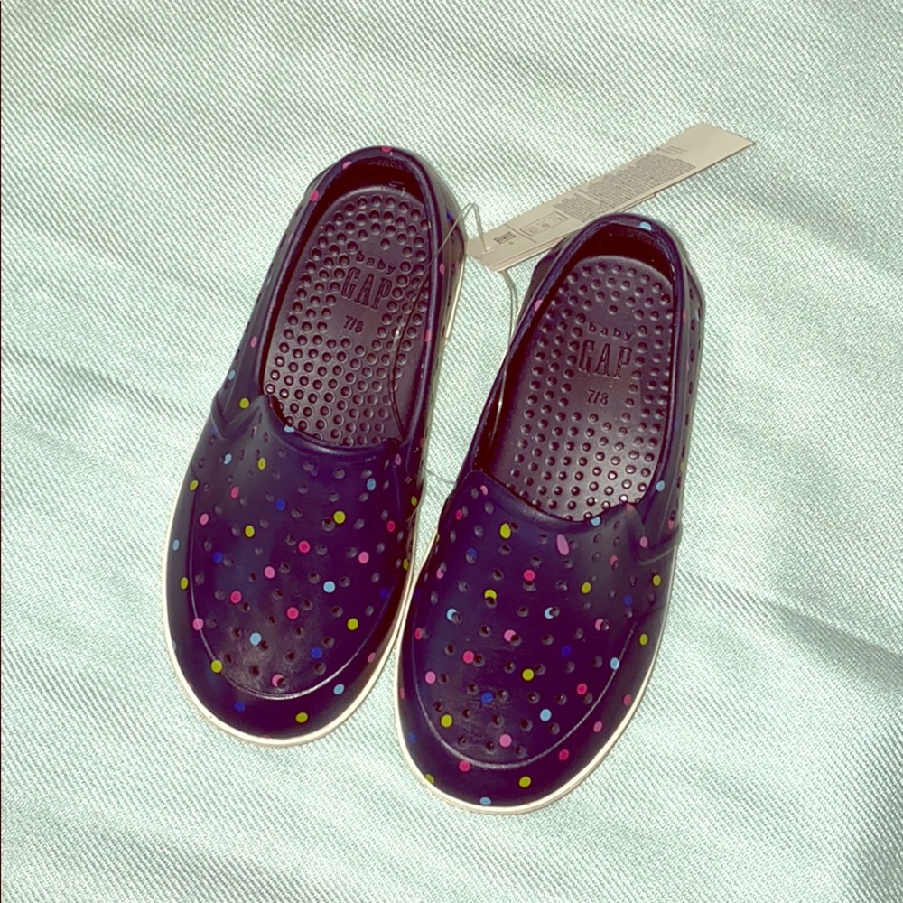 ☀️Gap toddlers water shoes☀️